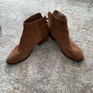 EUC dolce vita ankle boots